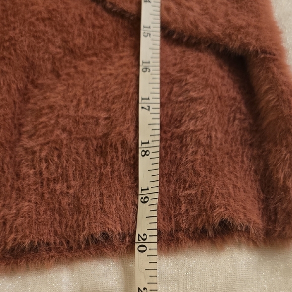 Express Off-Shoulder Sweater in Mauve - Picture 10 of 11